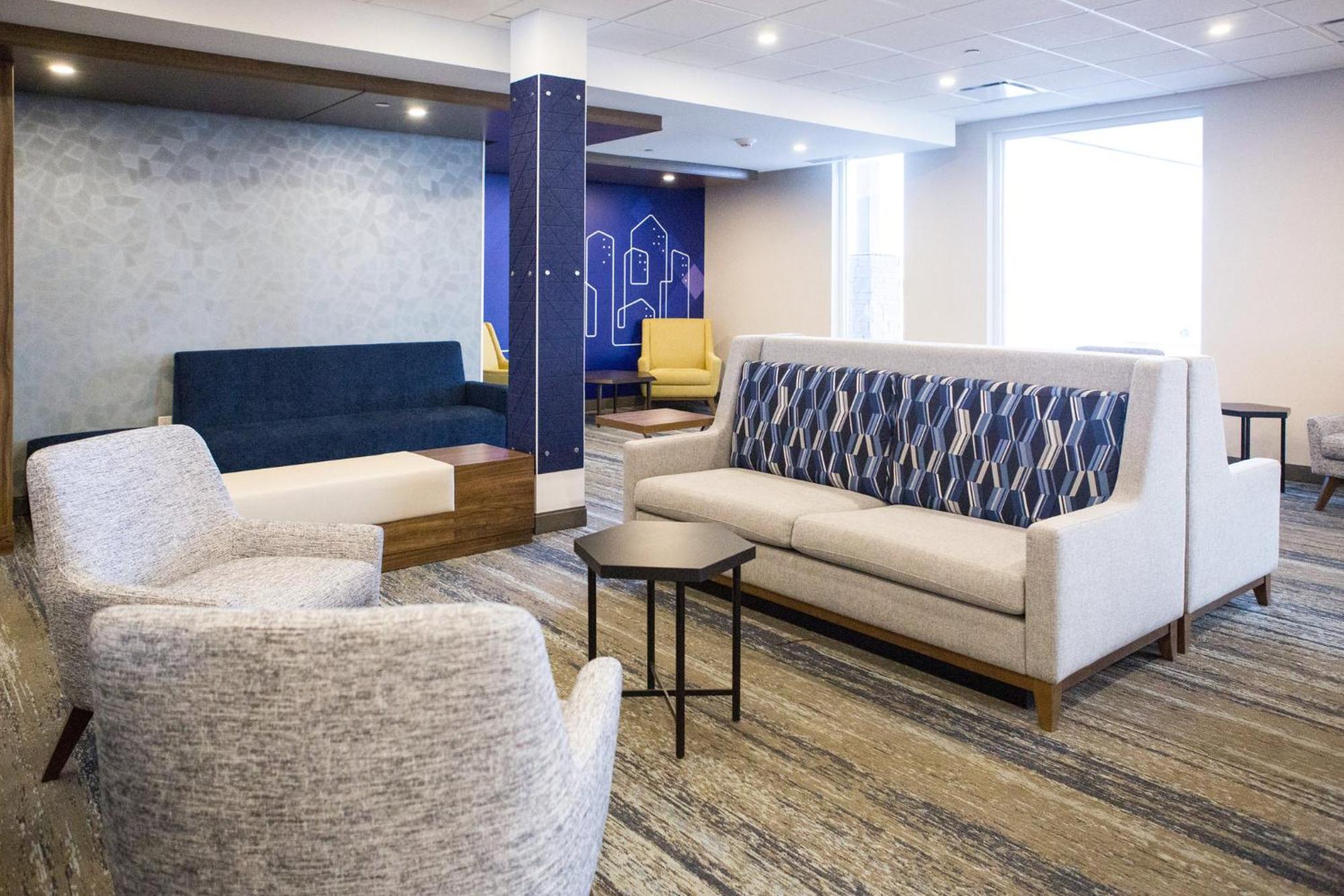 Holiday Inn Express & Suites Prince Albert - South By Ihg Exterior foto